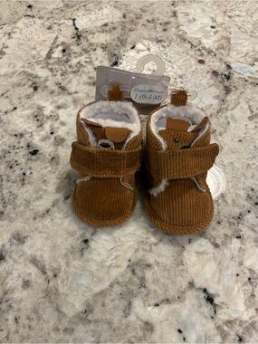 Cozy Infant Corduroy Booties in Brown - Soft Lined Baby Shoes